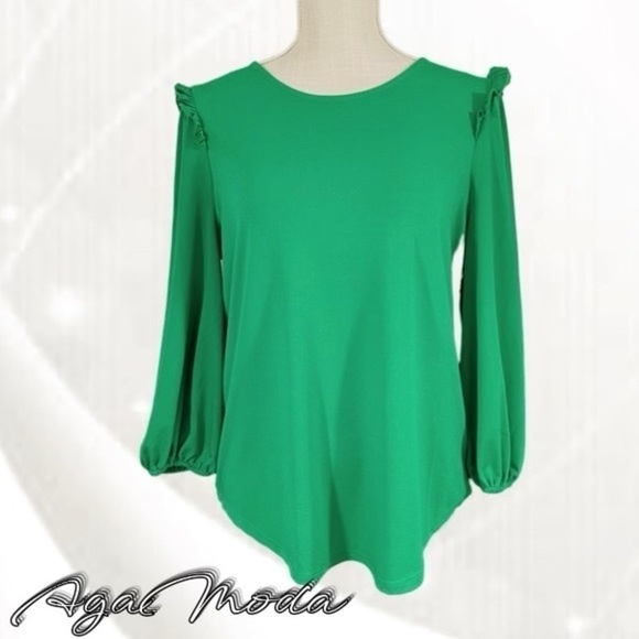 Adriana Papell elegant green long sleeve top with shoulder ruffles. - Picture 1 of 12